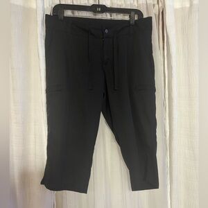 Magellan Outdoors Women's Black Pants